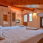 Bela Pensionat 4*