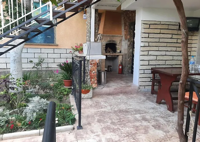 Bela Πανσιόν 4*