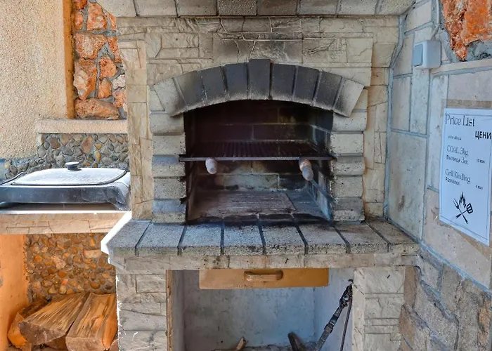 Bela Πανσιόν 4*